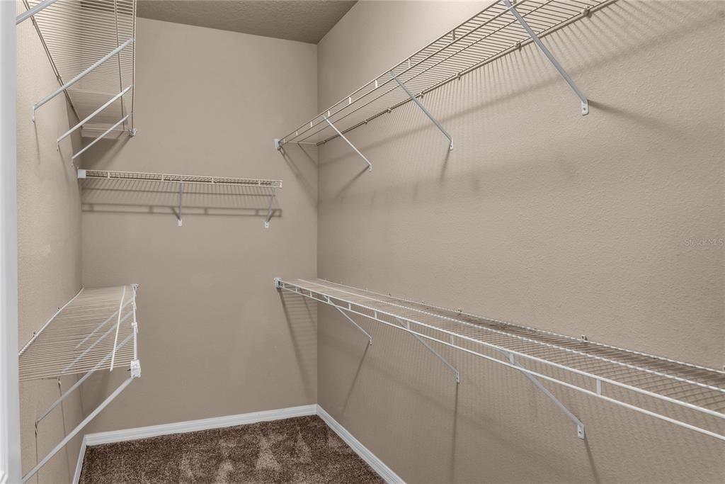 En Venta: $550,000 (4 camas, 3 baños, 2662 Pies cuadrados)