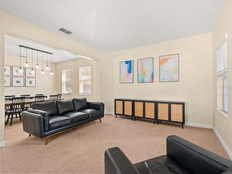 На продажу: $580,000 (4 спален, 3 ванн, 2818 Квадратных фут)