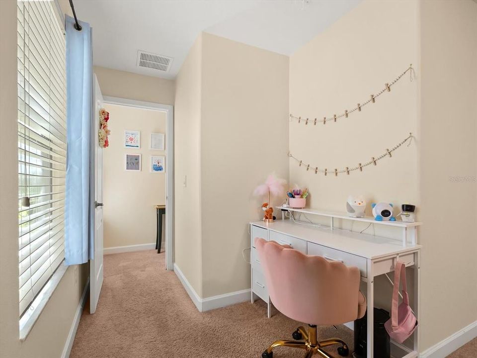 На продажу: $580,000 (4 спален, 3 ванн, 2818 Квадратных фут)