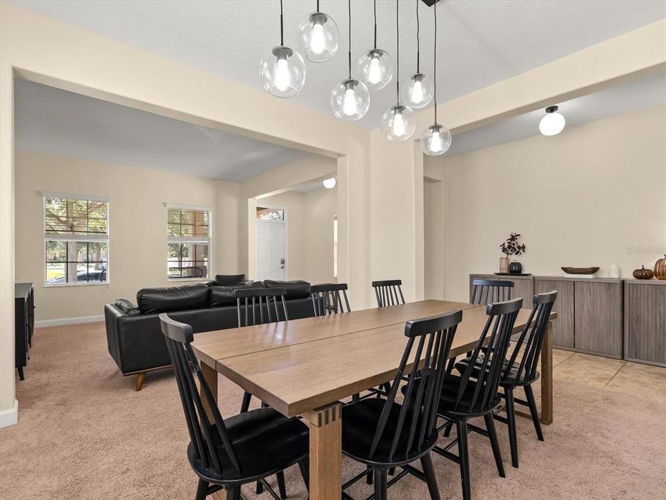 На продажу: $580,000 (4 спален, 3 ванн, 2818 Квадратных фут)