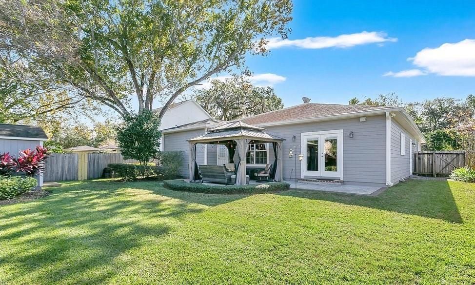 For Sale: $835,000 (4 beds, 3 baths, 2442 Square Feet)