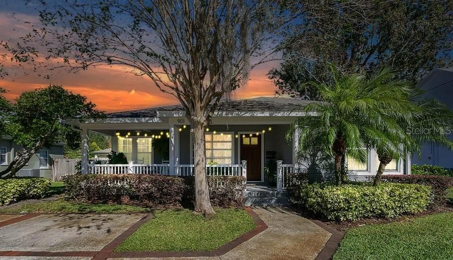 For Sale: $835,000 (4 beds, 3 baths, 2442 Square Feet)