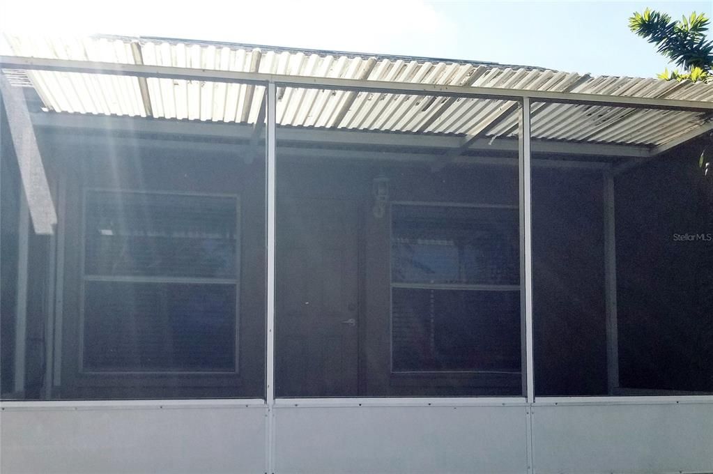 For Sale: $289,000 (3 beds, 2 baths, 1361 Square Feet)