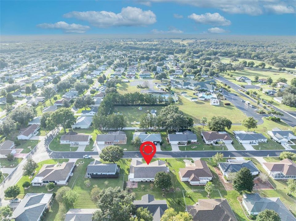 For Sale: $270,000 (3 beds, 2 baths, 2016 Square Feet)