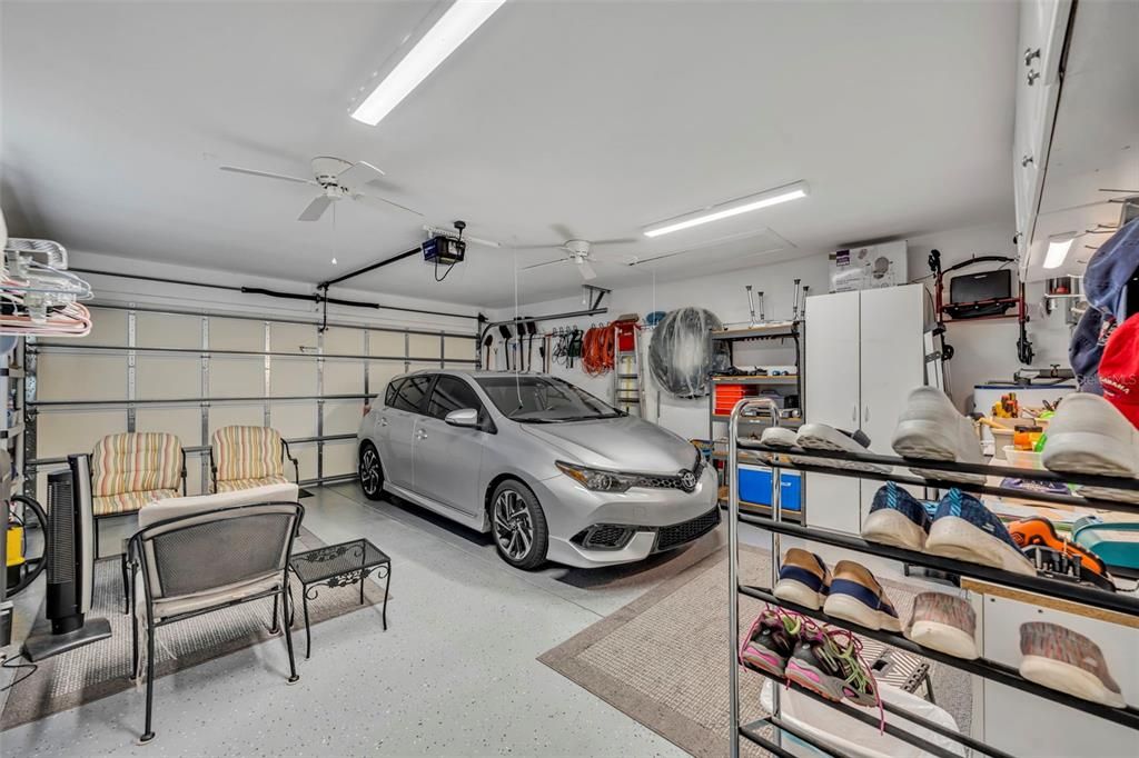 For Sale: $270,000 (3 beds, 2 baths, 2016 Square Feet)