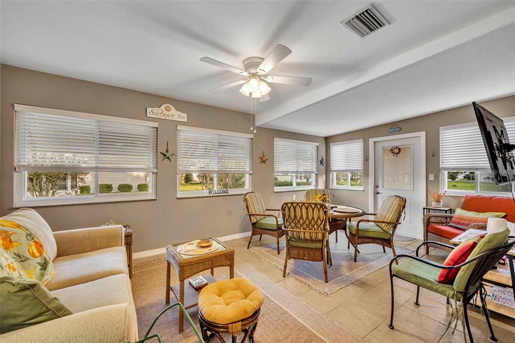 For Sale: $270,000 (3 beds, 2 baths, 2016 Square Feet)