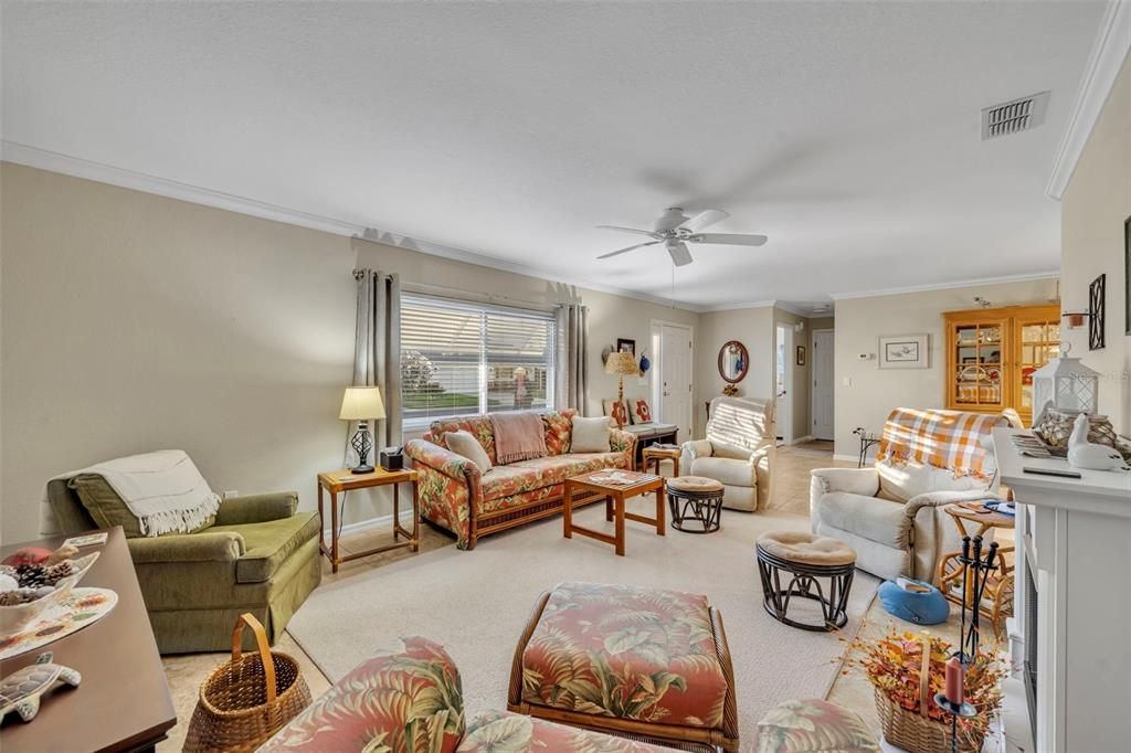 For Sale: $270,000 (3 beds, 2 baths, 2016 Square Feet)