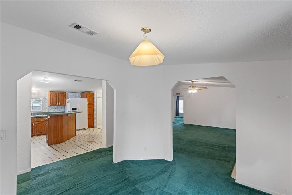 En Venta: $199,027 (4 camas, 2 baños, 2280 Pies cuadrados)