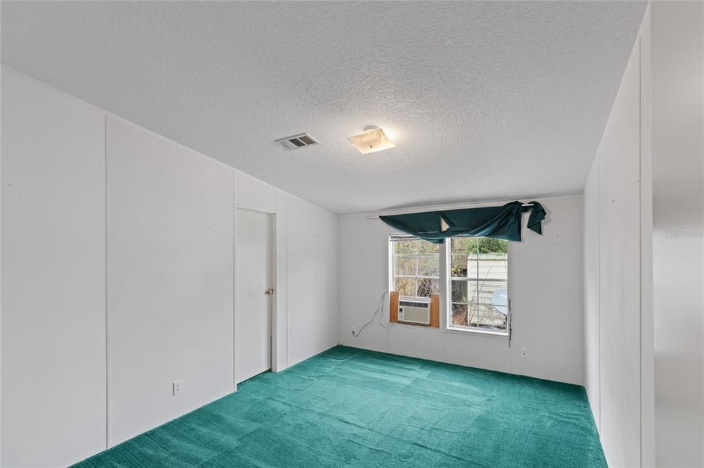 En Venta: $199,027 (4 camas, 2 baños, 2280 Pies cuadrados)