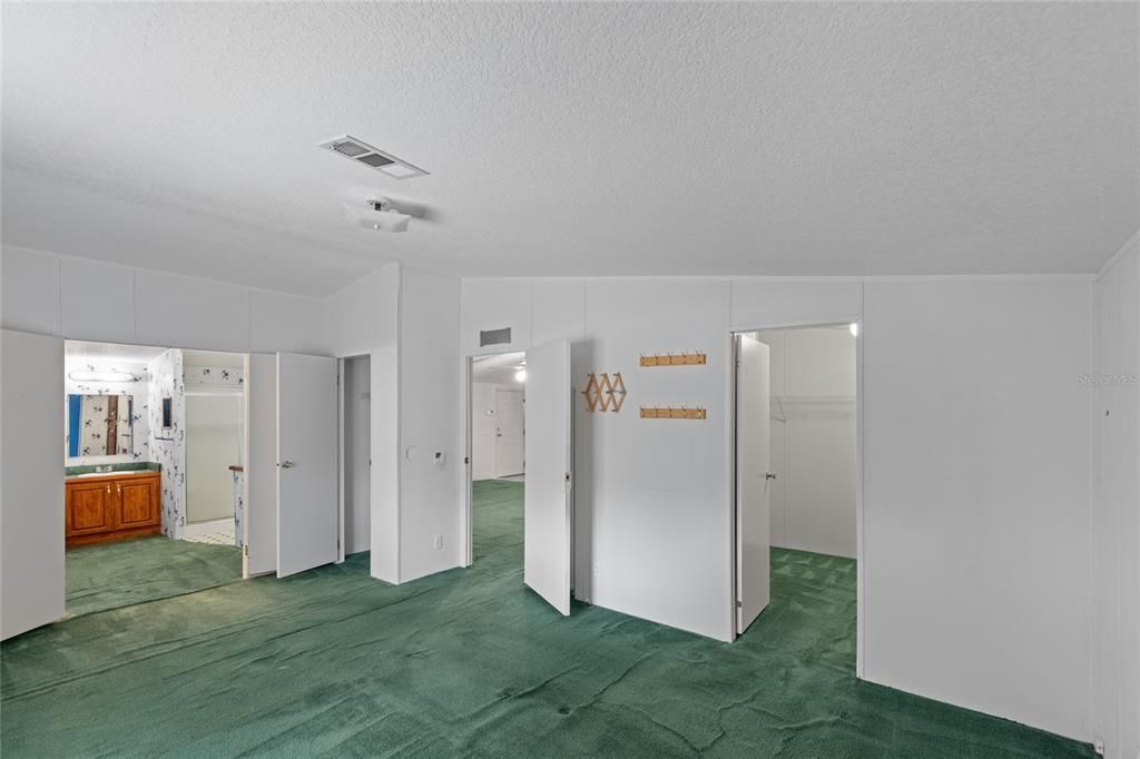 En Venta: $199,027 (4 camas, 2 baños, 2280 Pies cuadrados)