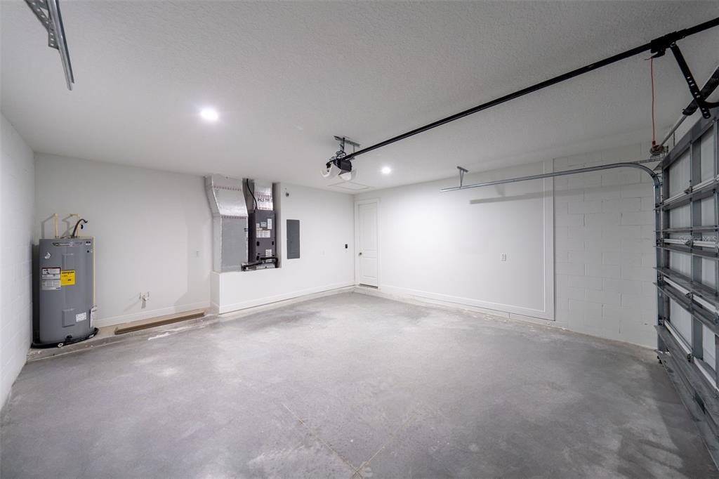 En Venta: $340,000 (4 camas, 3 baños, 2057 Pies cuadrados)