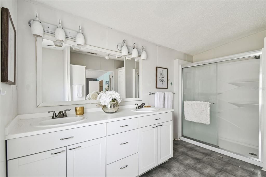 待售: $249,900 (3 贝兹, 2 浴室, 1620 平方英尺)