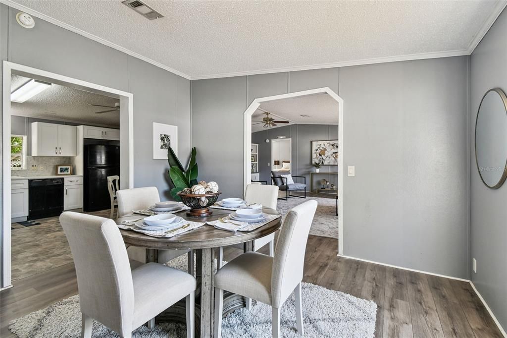 待售: $249,900 (3 贝兹, 2 浴室, 1620 平方英尺)