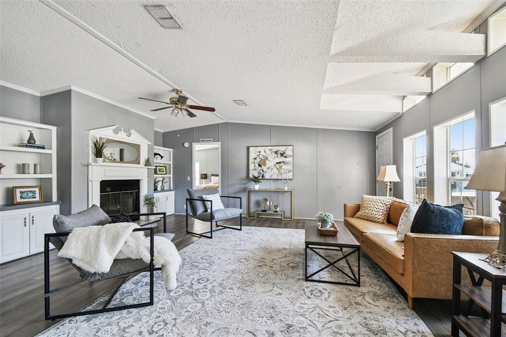 待售: $249,900 (3 贝兹, 2 浴室, 1620 平方英尺)