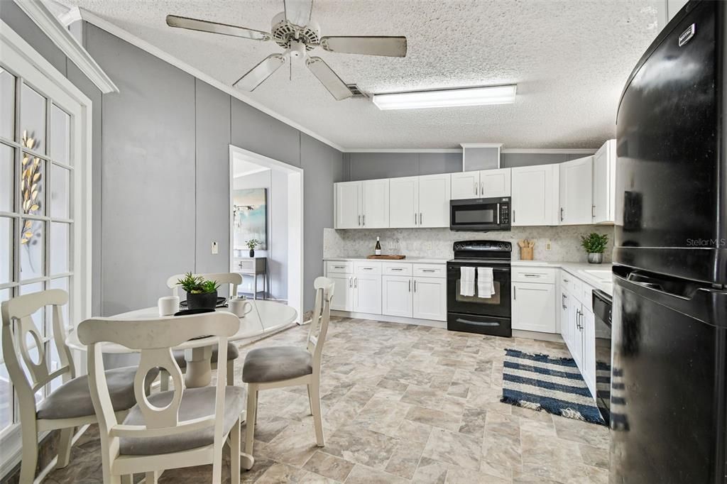 待售: $249,900 (3 贝兹, 2 浴室, 1620 平方英尺)