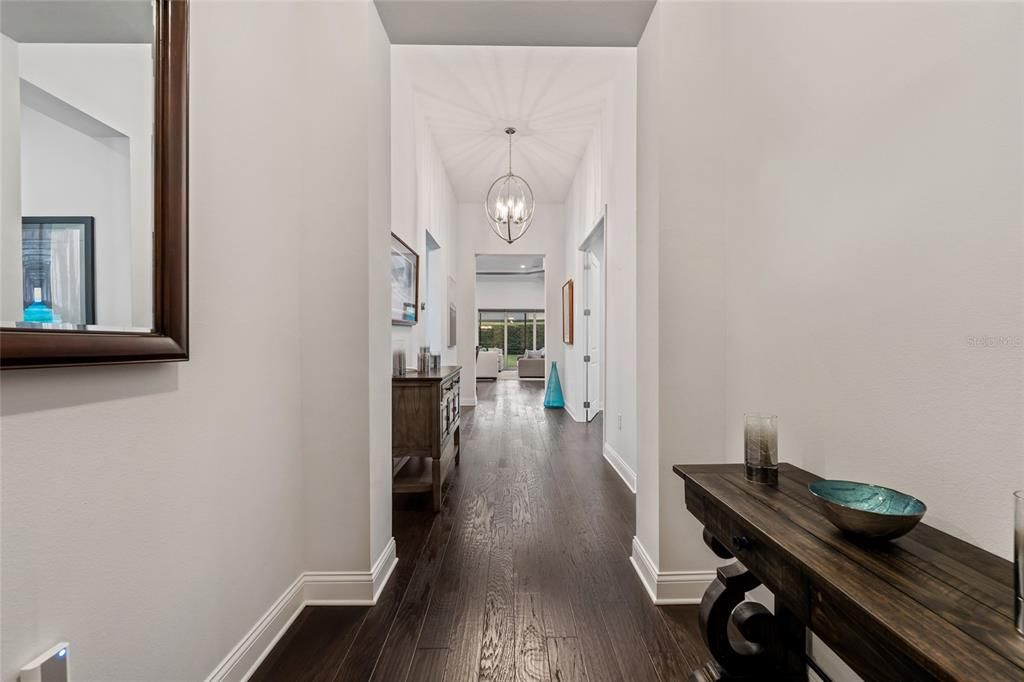 На продажу: $1,050,000 (4 спален, 2 ванн, 2298 Квадратных фут)