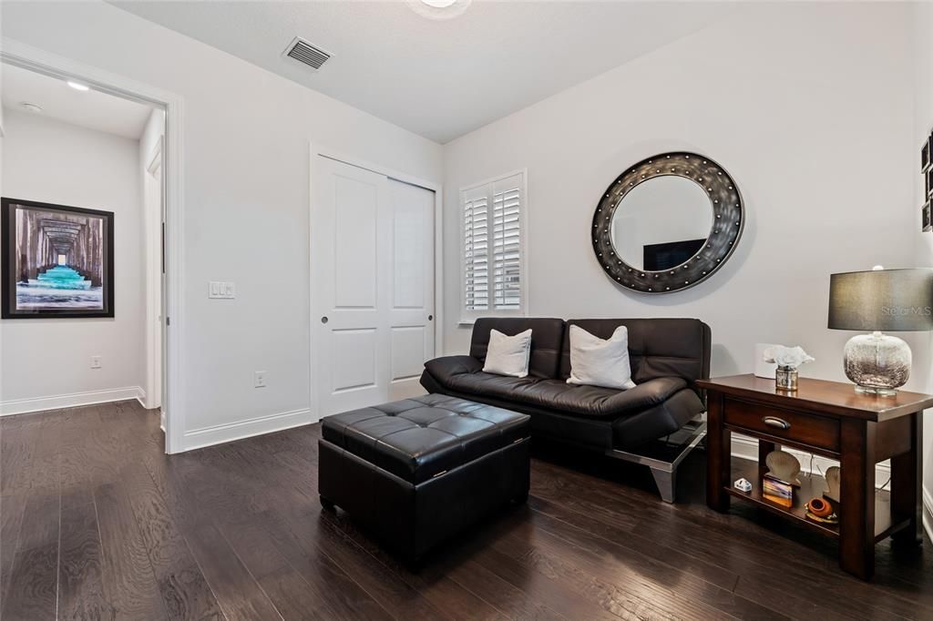 На продажу: $1,050,000 (4 спален, 2 ванн, 2298 Квадратных фут)