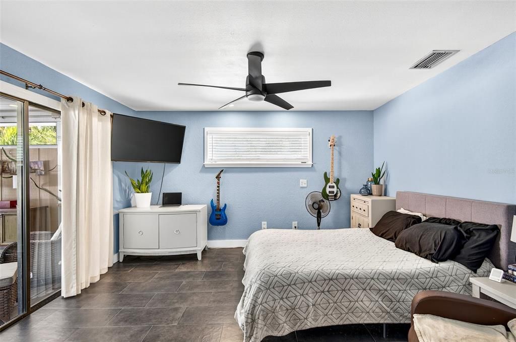 На продажу: $605,000 (3 спален, 2 ванн, 1922 Квадратных фут)