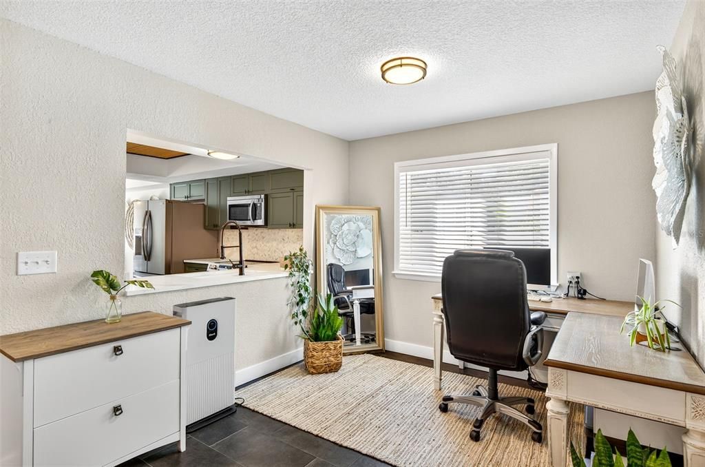 На продажу: $605,000 (3 спален, 2 ванн, 1922 Квадратных фут)