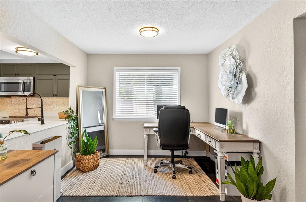 На продажу: $605,000 (3 спален, 2 ванн, 1922 Квадратных фут)