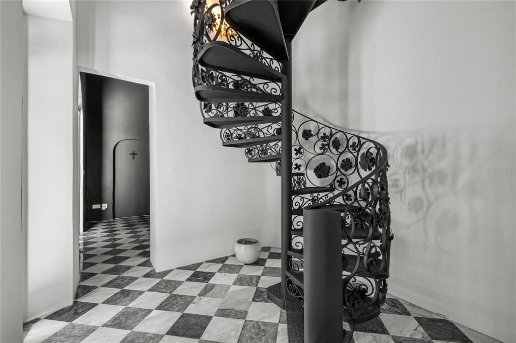 В аренду: $19,000 (4 спален, 3 ванн, 4975 Квадратных фут)