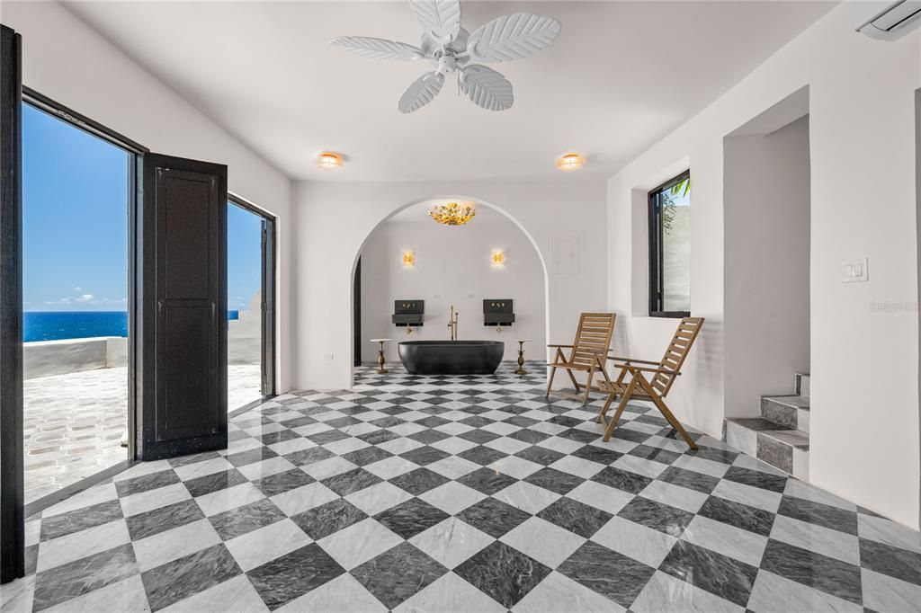 В аренду: $19,000 (4 спален, 3 ванн, 4975 Квадратных фут)