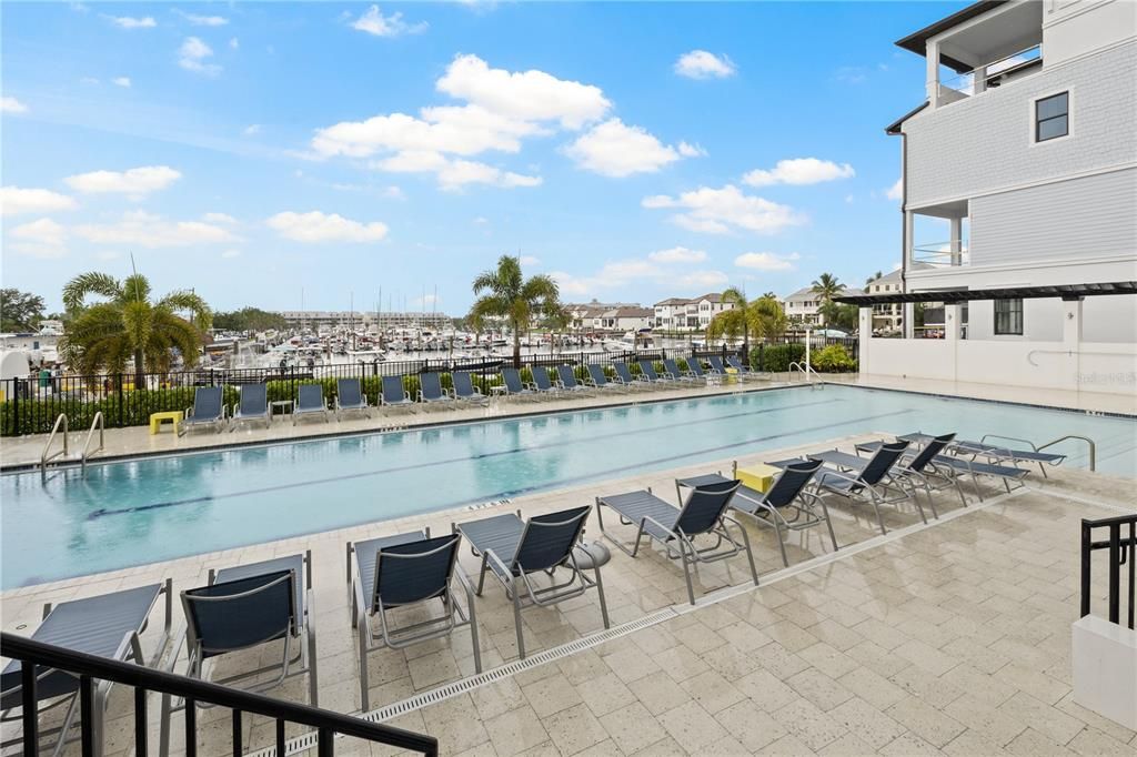 For Rent: $4,400 (3 beds, 2 baths, 1986 Square Feet)