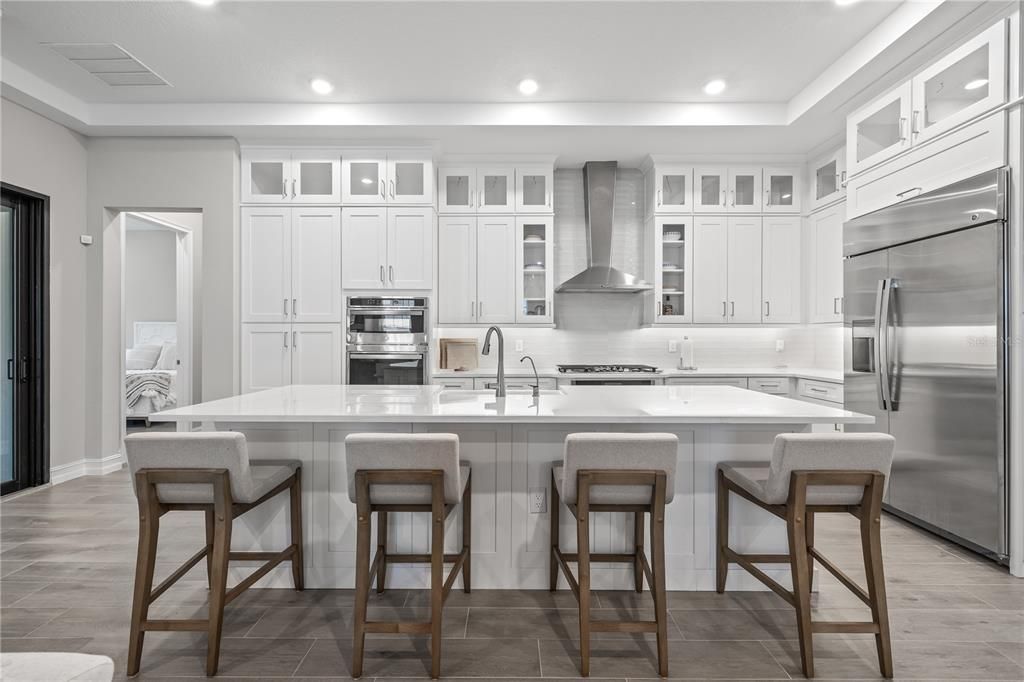 For Rent: $4,400 (3 beds, 2 baths, 1986 Square Feet)