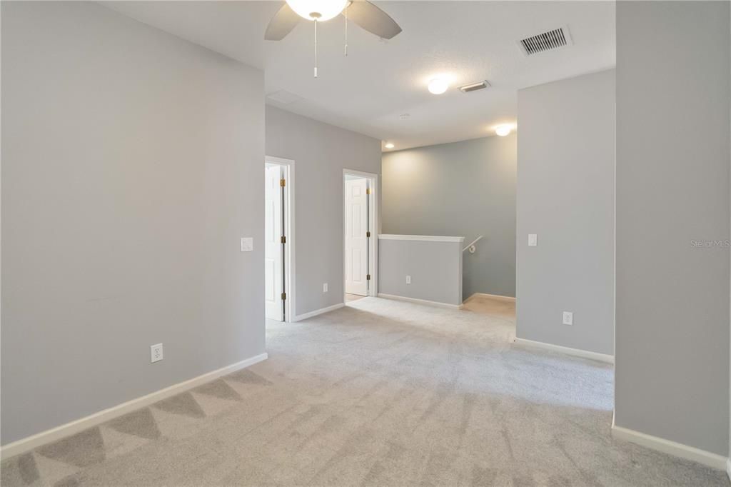 待售: $425,000 (3 贝兹, 2 浴室, 1907 平方英尺)