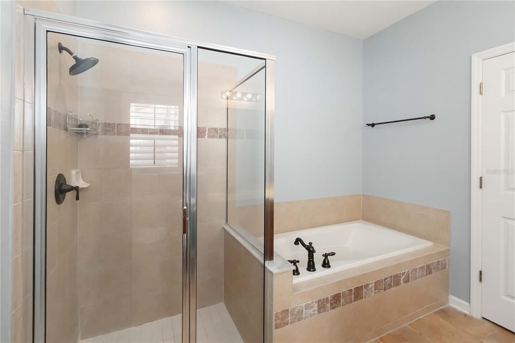 待售: $425,000 (3 贝兹, 2 浴室, 1907 平方英尺)