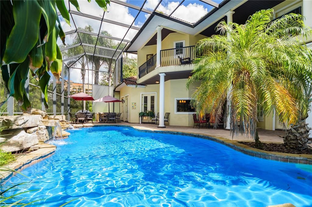 待售: $1,995,000 (8 贝兹, 8 浴室, 6140 平方英尺)