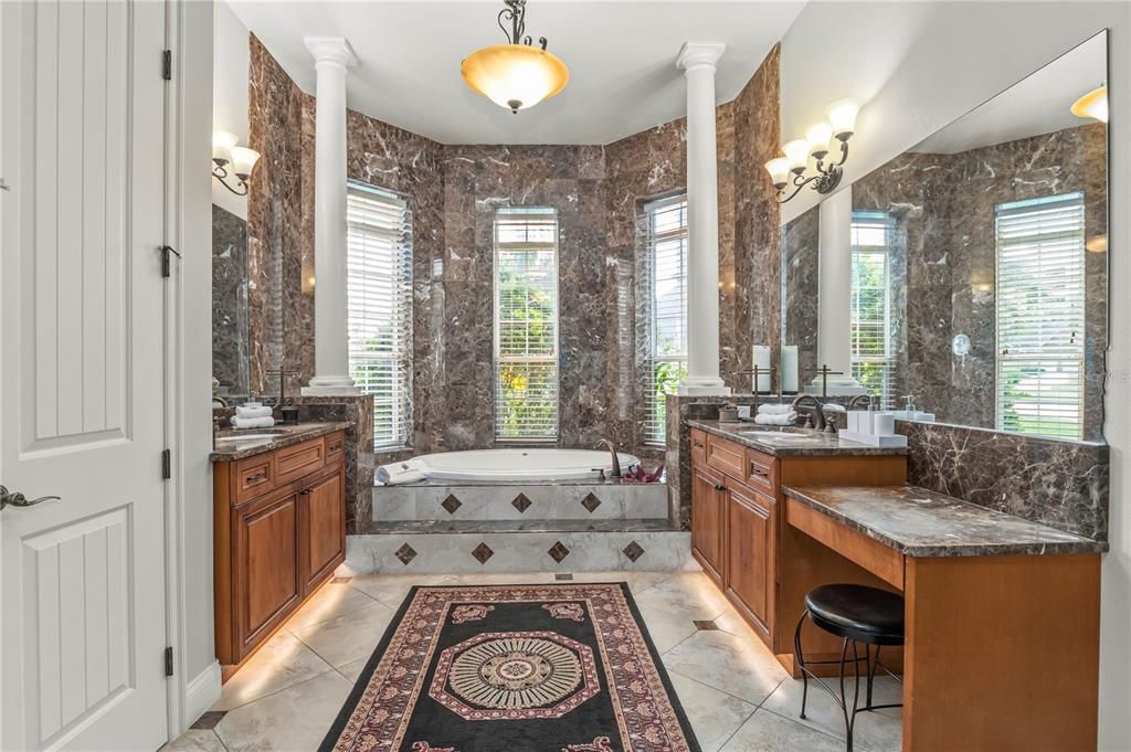 待售: $1,995,000 (8 贝兹, 8 浴室, 6140 平方英尺)