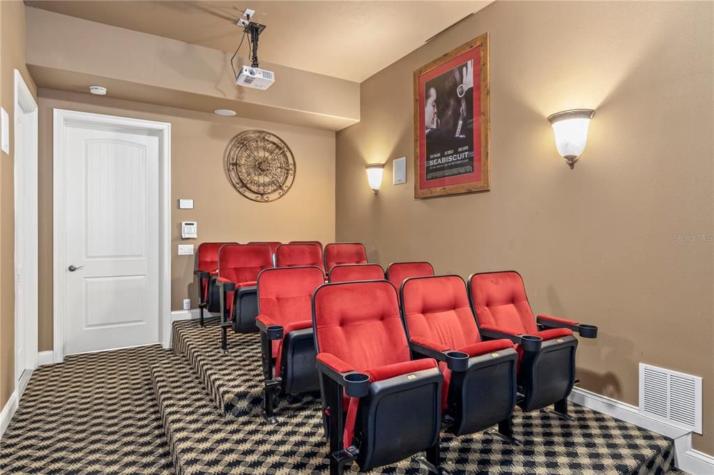 待售: $1,995,000 (8 贝兹, 8 浴室, 6140 平方英尺)