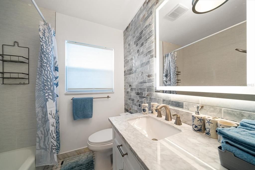 For Rent: $10,000 (3 beds, 2 baths, 1175 Square Feet)