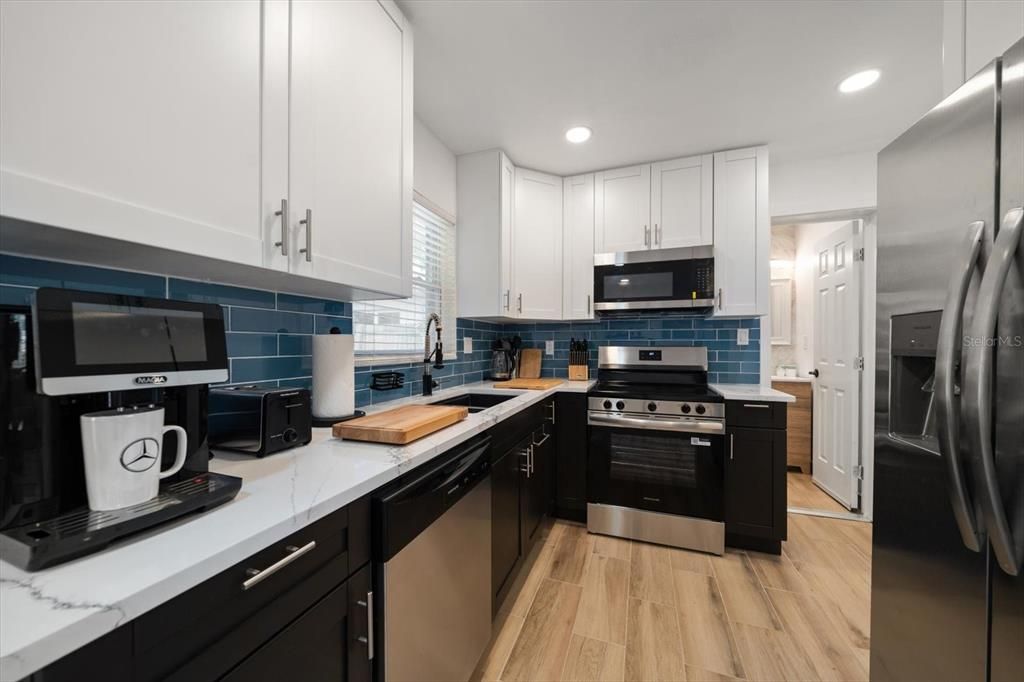 For Rent: $10,000 (3 beds, 2 baths, 1175 Square Feet)