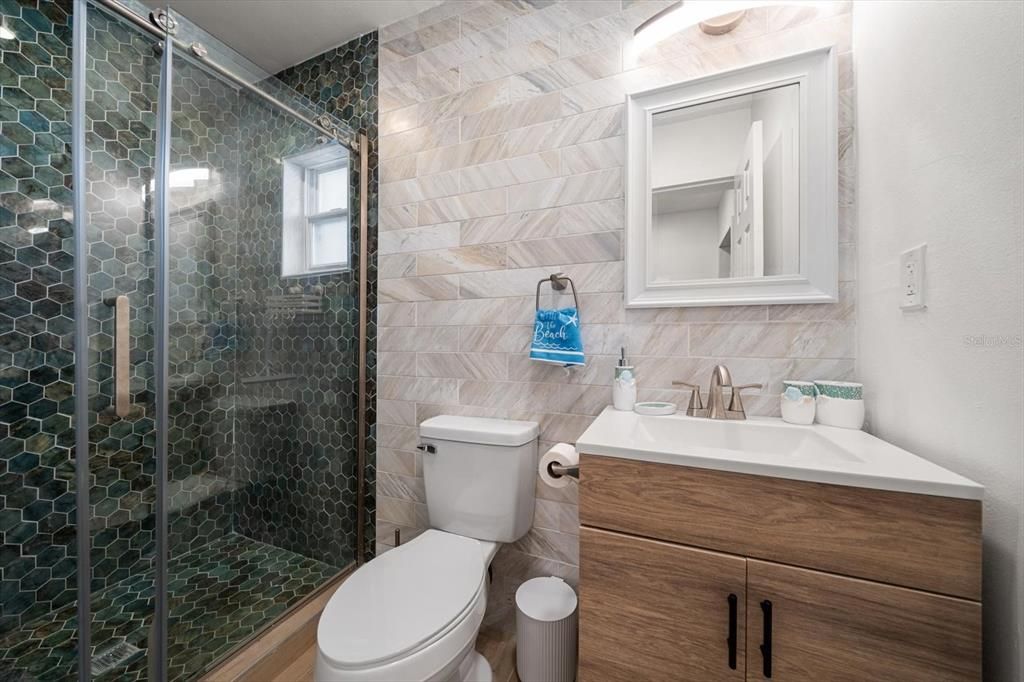 For Rent: $10,000 (3 beds, 2 baths, 1175 Square Feet)