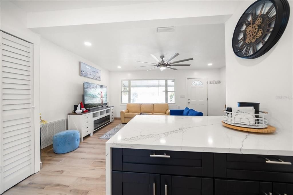 For Rent: $10,000 (3 beds, 2 baths, 1175 Square Feet)