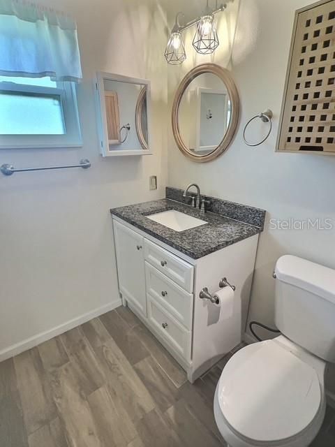 В аренду: $1,850 (2 спален, 2 ванн, 1280 Квадратных фут)