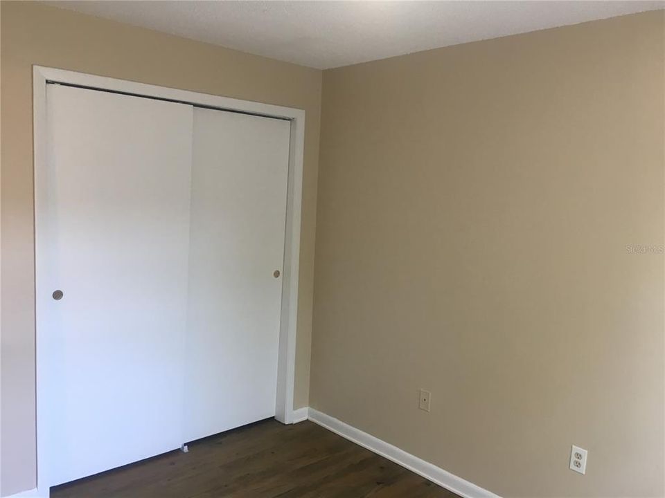 出租: $1,495 (2 贝兹, 1 浴室, 820 平方英尺)