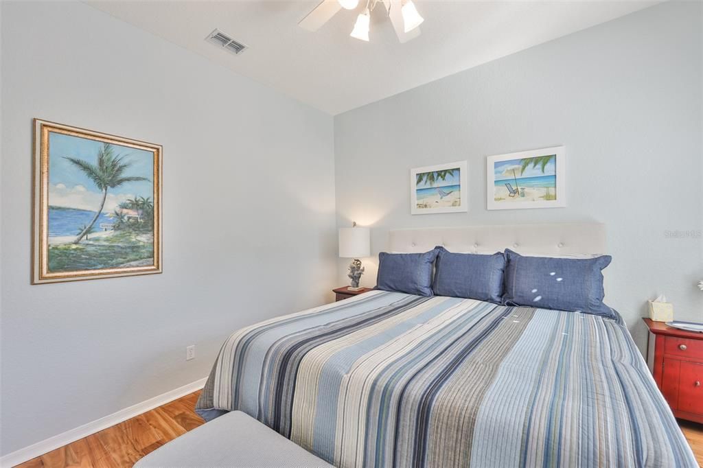 En Venta: $479,000 (2 camas, 2 baños, 2128 Pies cuadrados)