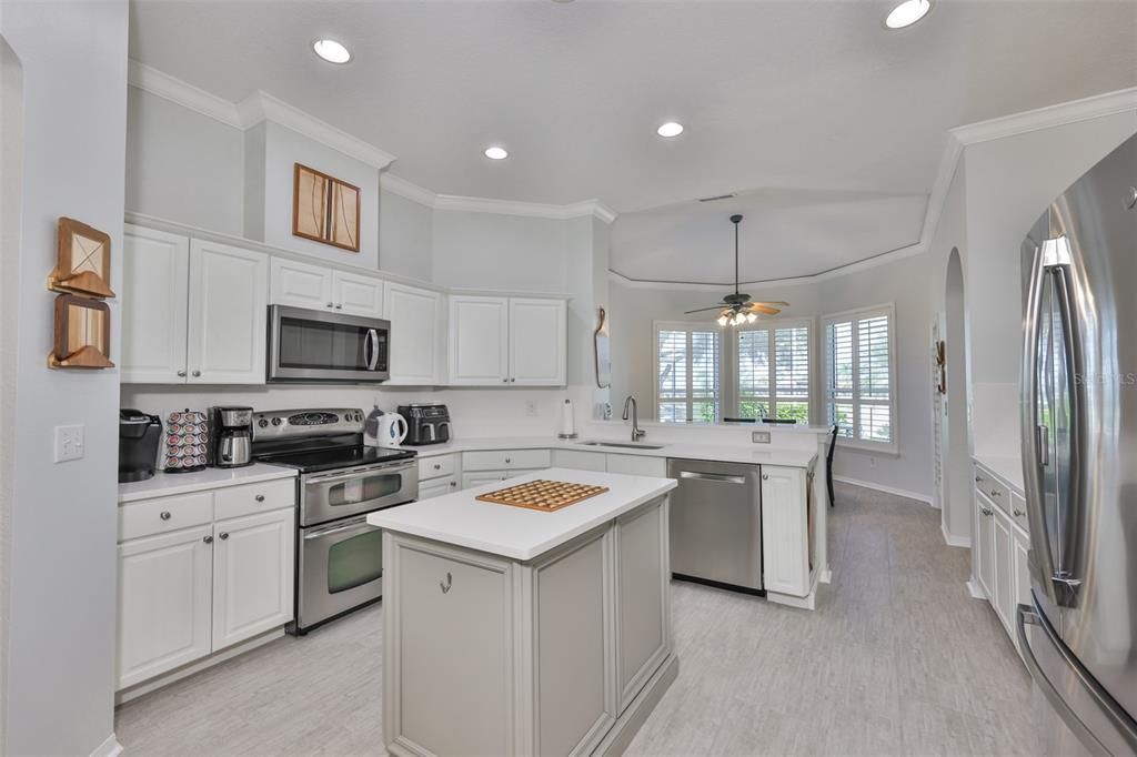 En Venta: $479,000 (2 camas, 2 baños, 2128 Pies cuadrados)