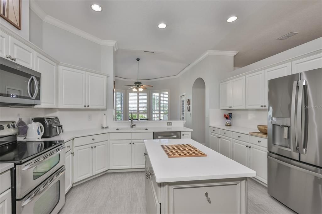 En Venta: $479,000 (2 camas, 2 baños, 2128 Pies cuadrados)