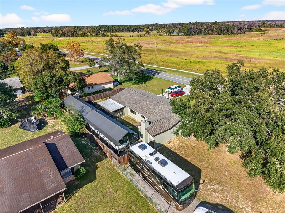 En Venta: $285,000 (3 camas, 2 baños, 1628 Pies cuadrados)