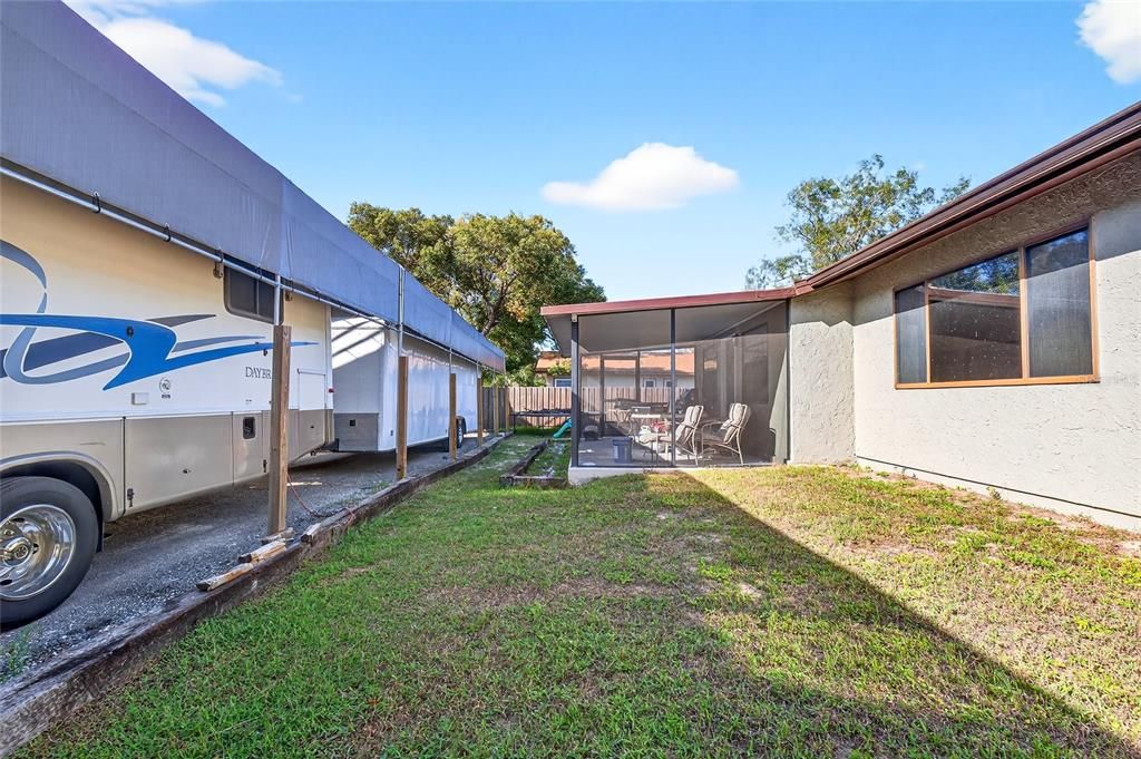 En Venta: $285,000 (3 camas, 2 baños, 1628 Pies cuadrados)