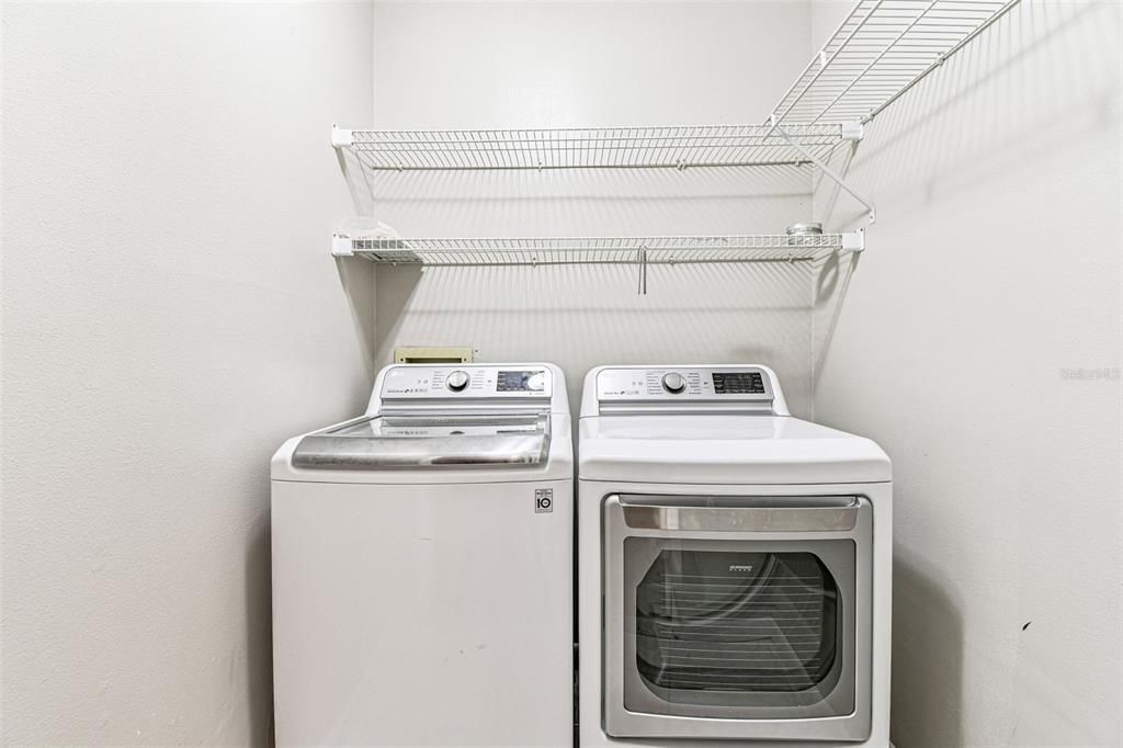 待售: $249,000 (2 贝兹, 2 浴室, 1269 平方英尺)