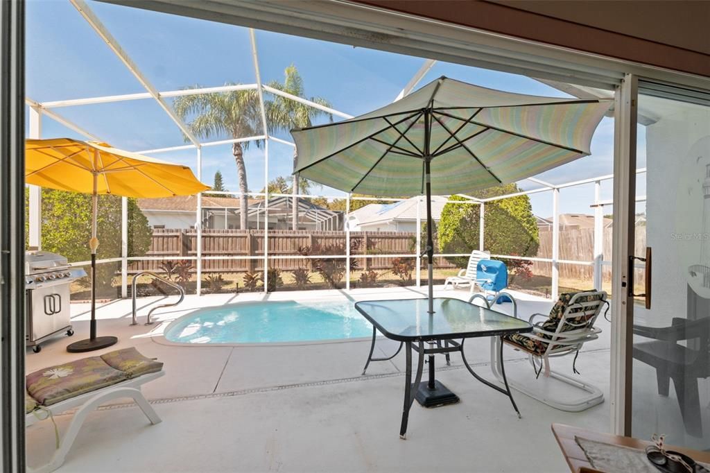 For Sale: $350,000 (2 beds, 2 baths, 1446 Square Feet)