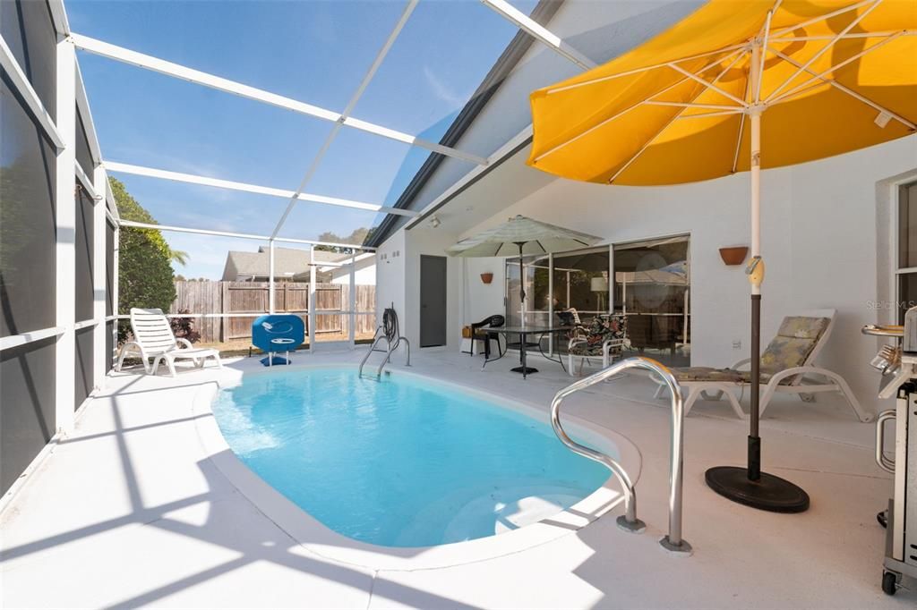 For Sale: $350,000 (2 beds, 2 baths, 1446 Square Feet)