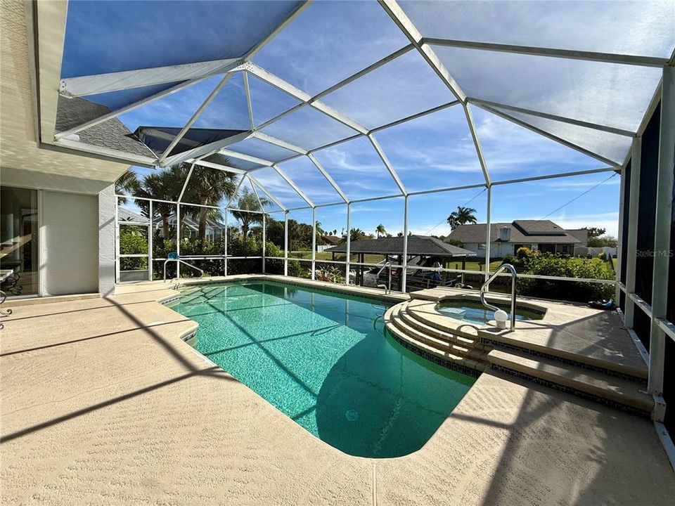 For Rent: $3,495 (3 beds, 2 baths, 2094 Square Feet)