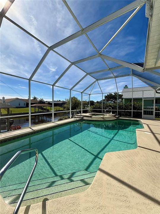 For Rent: $3,495 (3 beds, 2 baths, 2094 Square Feet)