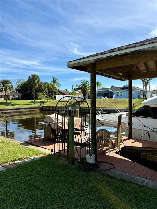 For Rent: $3,495 (3 beds, 2 baths, 2094 Square Feet)